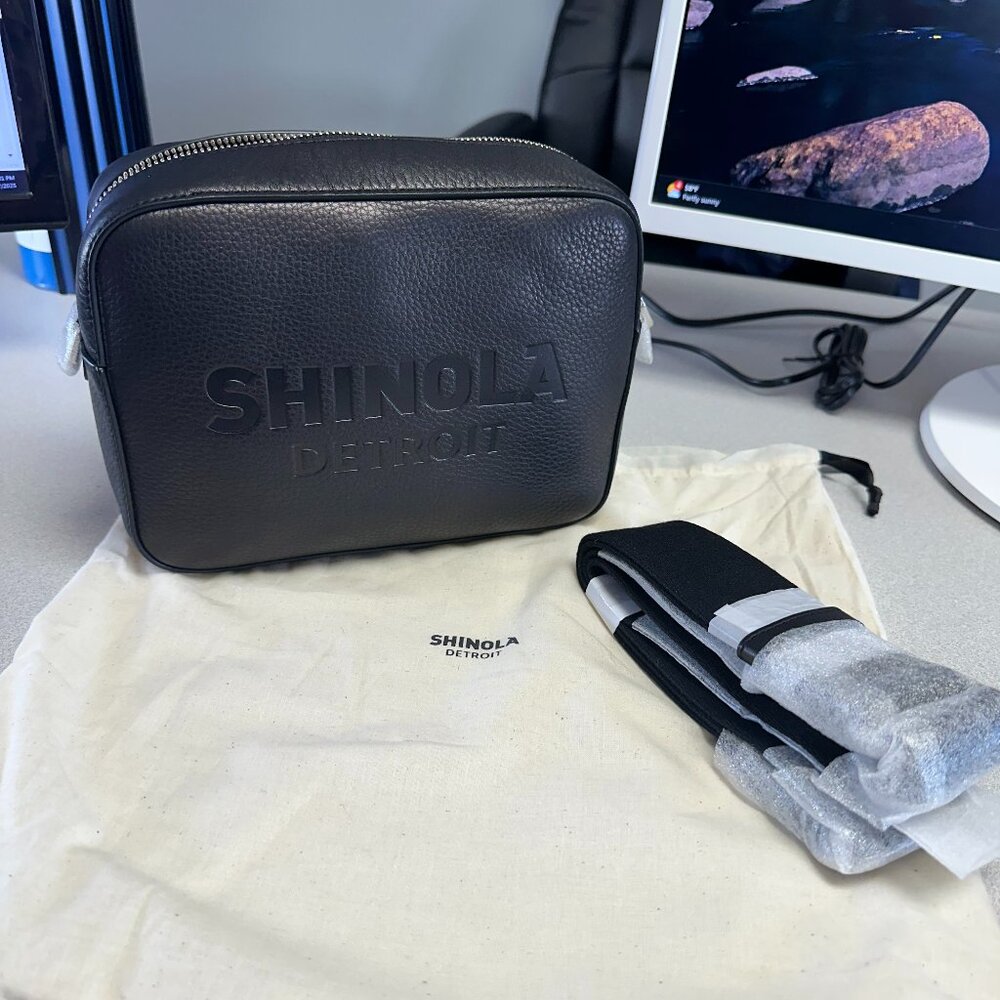 SHINOLA Camera Crossbody Bag - NEVER USED!
